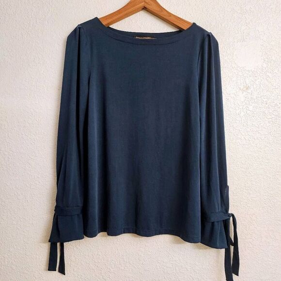 NWOT Banana Republic Teal Top w/ Bow Tie wrist details: Feminine Flattering: XS - Picture 1 of 7